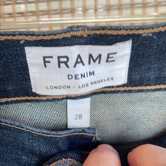 FRAME Le Skinny De Jeanne - Picture 3 of 8